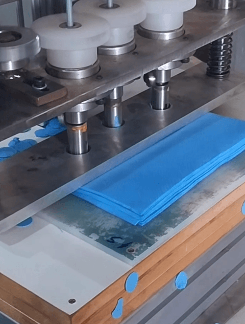 Maquina de furos para campo fenestrado